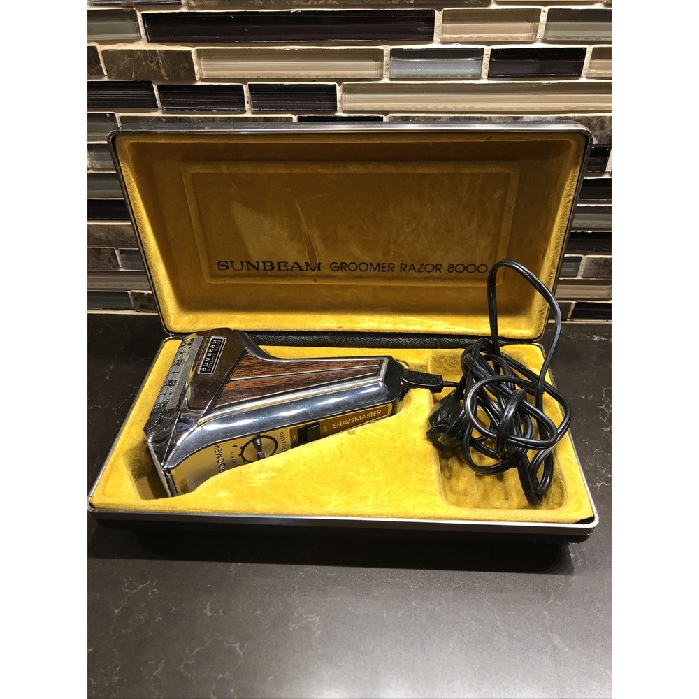 Vintage Sunbeam Groomer Razor 8000 W/‎ Original Cord & Case WORKS GREAT